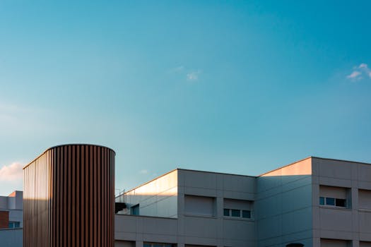 揭秘长城智驾自研：元戎、Momenta「抬轿」与千人自研团队