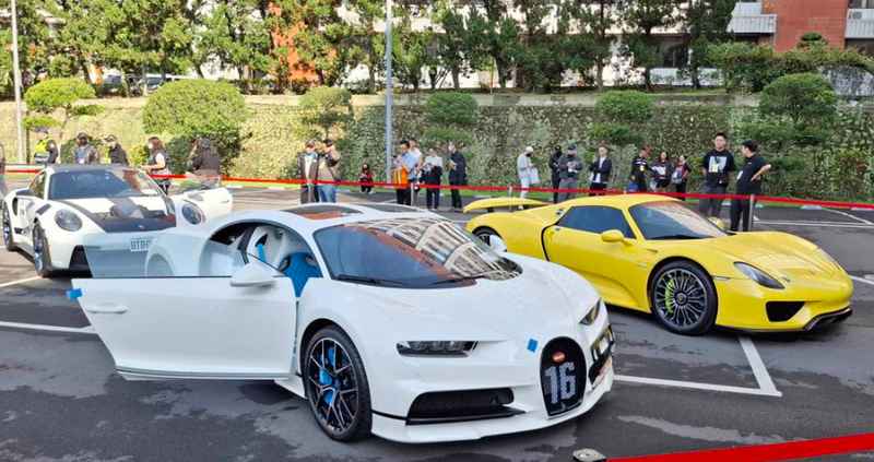  太子集团名下33辆豪车拍卖，当天共拍出24辆，约合人民币9300万元 新闻 太子集团名下33辆豪车拍卖，当天共拍出24辆，约合人民币9300万元 新闻