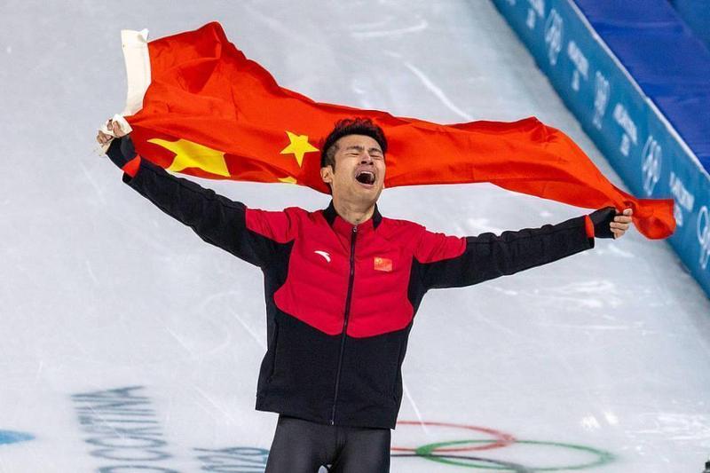  竞技焦虑与跨界迷茫：为何冠军纷纷投身群众足球 情感心理