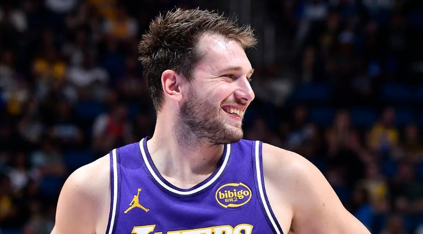  数据不会说谎：2019年1月哈登43.6分背后的历史级进攻效率 体育新闻