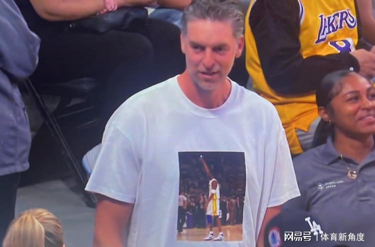 数据背后:残阵湖人的战术困局与轮换困境 体育新闻