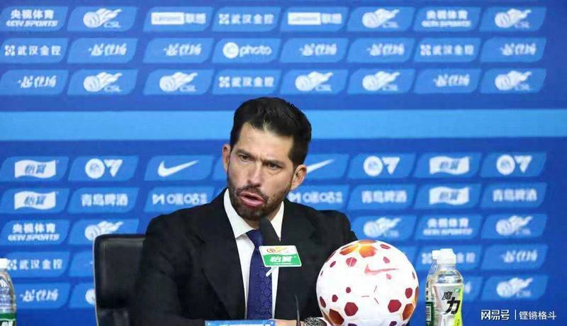  冠军防线为何沦为豆腐渣？技术视角拆解武汉三镇崩盘密码 体育新闻